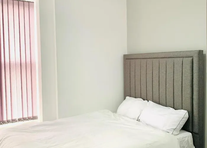 Marina Bradford (West Yorkshire)