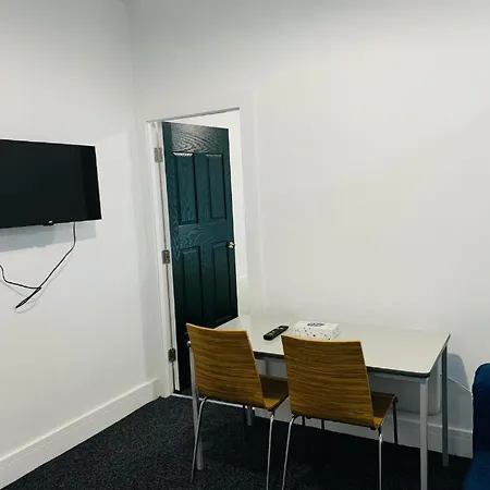 Marina Bradford (West Yorkshire)